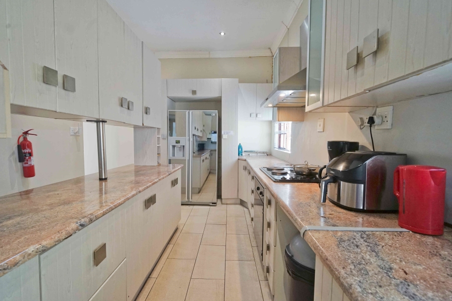 5 Bedroom Property for Sale in Vincent Eastern Cape